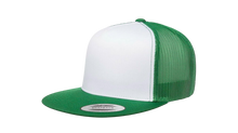 Cargar imagen en el visor de la galería, Gorra clásica de camionero de 5 paneles Yupoong 6006 en blanco
