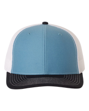 Cargar imagen en el visor de la galería, Gorra snapback Richardson 112 en blanco