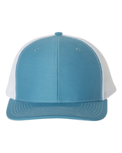 Cargar imagen en el visor de la galería, Gorra snapback Richardson 112 en blanco