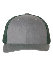 Cargar imagen en el visor de la galería, Gorra snapback Richardson 112 en blanco