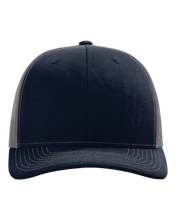 Cargar imagen en el visor de la galería, Gorra snapback Richardson 112 en blanco