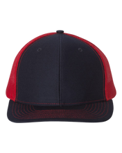 Cargar imagen en el visor de la galería, Gorra snapback Richardson 112 en blanco