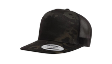 Cargar imagen en el visor de la galería, Blank Yupoong 6006 5-Panel Classic Trucker Cap
