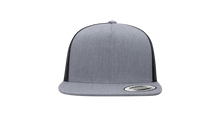 Cargar imagen en el visor de la galería, Blank Yupoong 6006 5-Panel Classic Trucker Cap

